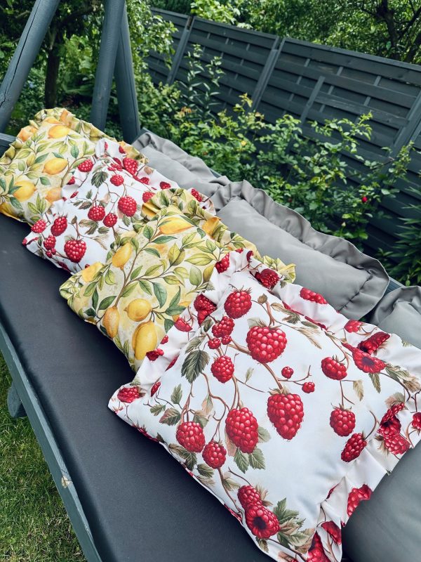 Poduszka Wodoodporna z falbanką - Słodkie Maliny Premium 40x40 - obrazek 6
