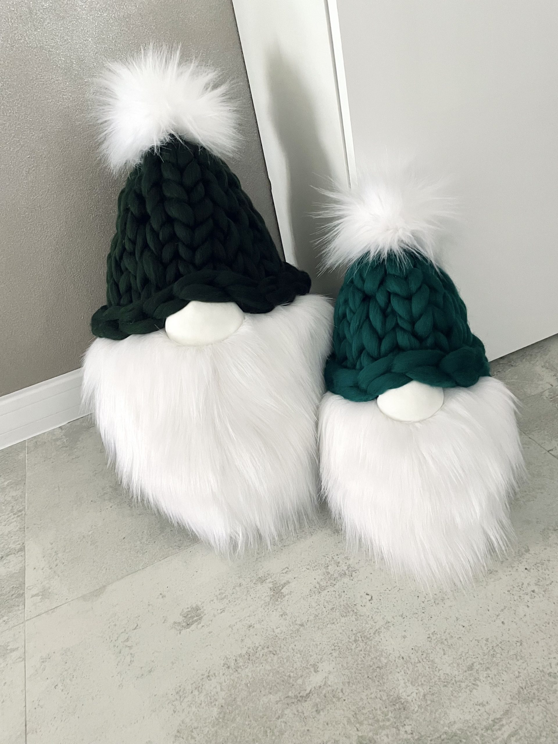 Wełniany Świąteczny Skrzat Maurycy - Rozmiar M - Zieleń - obrazek 4